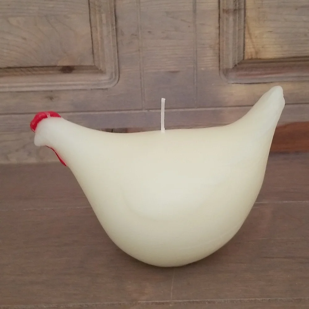 Point A La Linge Paris Hen Candle